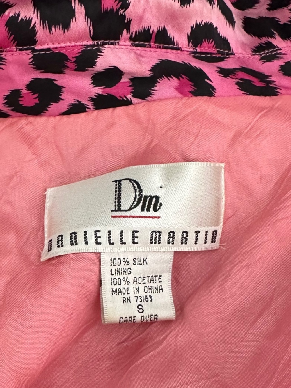 Vintage Leopard Print Bomber 100% silk By Danielle Martin - Picture 8 of 9